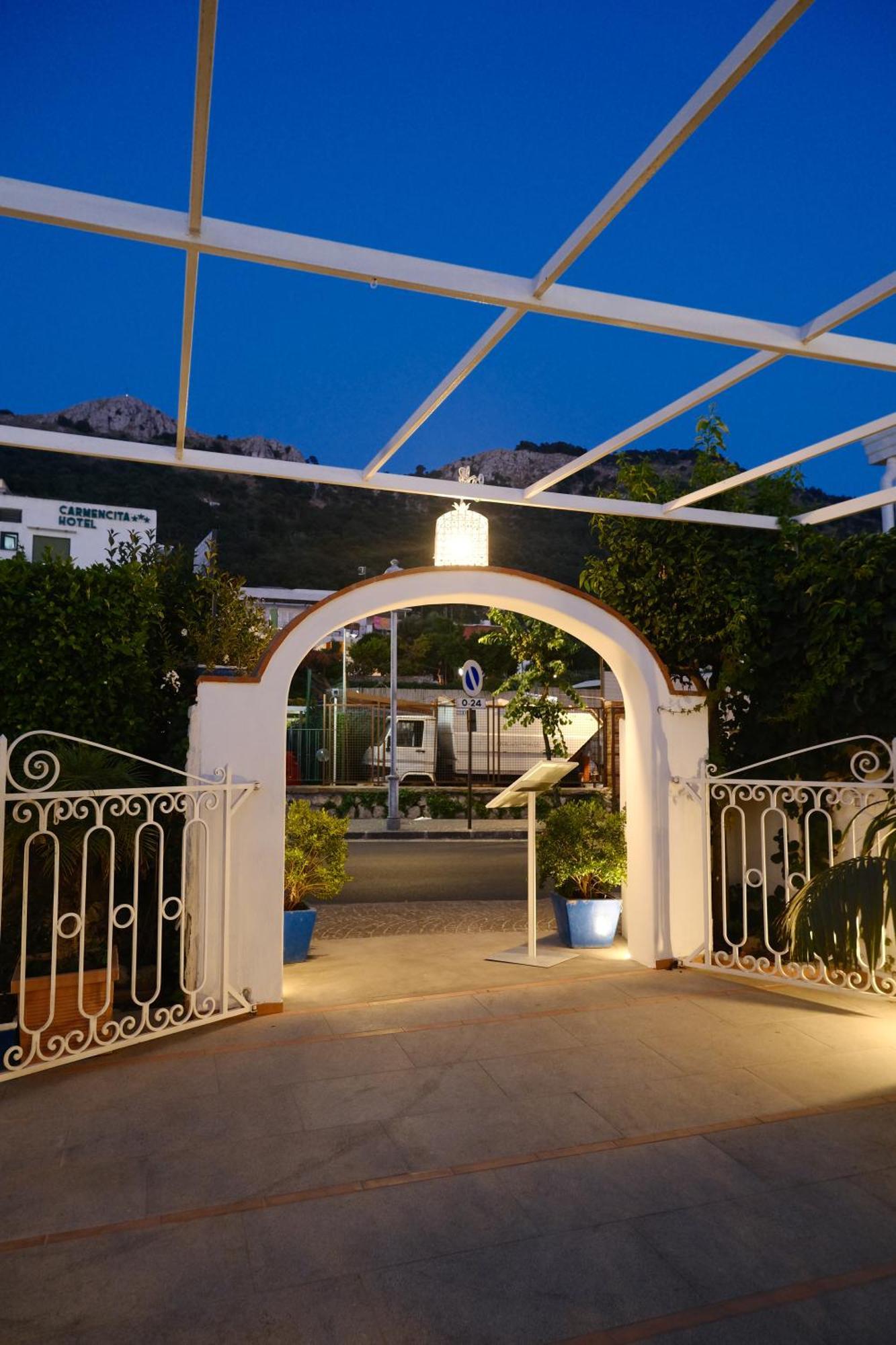 La Rondinella Suite Anacapri  Zewnętrze zdjęcie